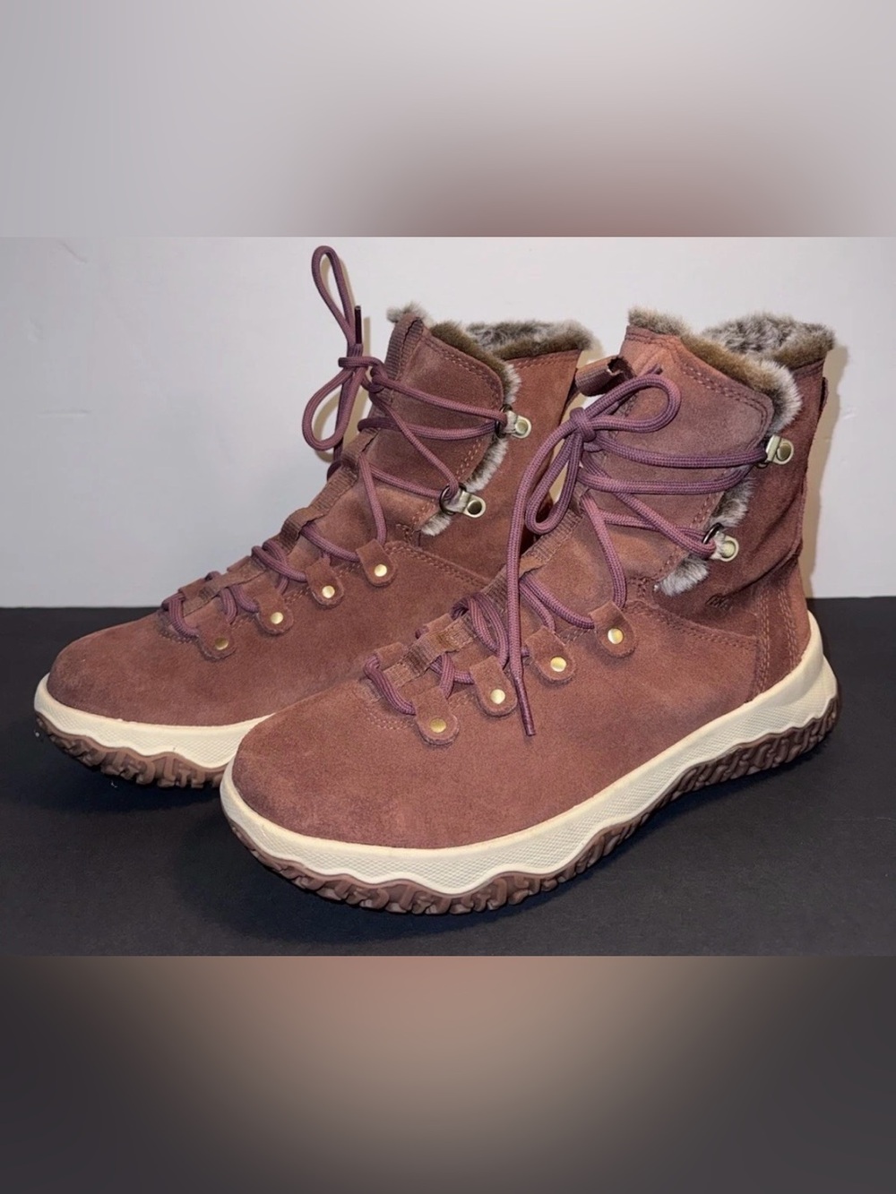L.L. Bean TEK 2.5 Day Venture Insulated Suede Faux Fur Lined Boots 7 Med VGC